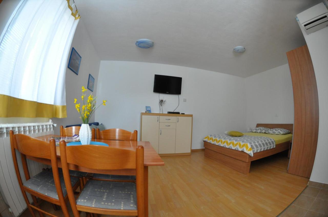 Apartma Brnistra Ginestra Копер Экстерьер фото